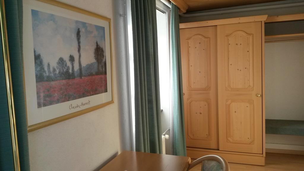 Hotel Danis เลนเซอร์ไฮเดอ ภายนอก รูปภาพ