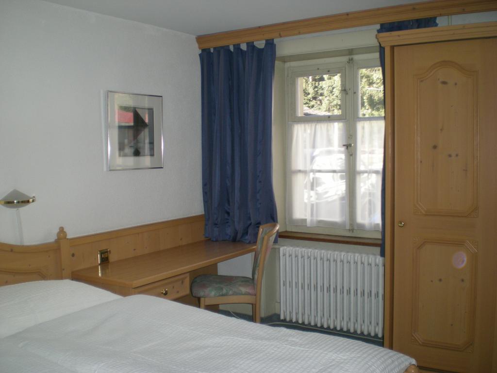 Hotel Danis เลนเซอร์ไฮเดอ ภายนอก รูปภาพ