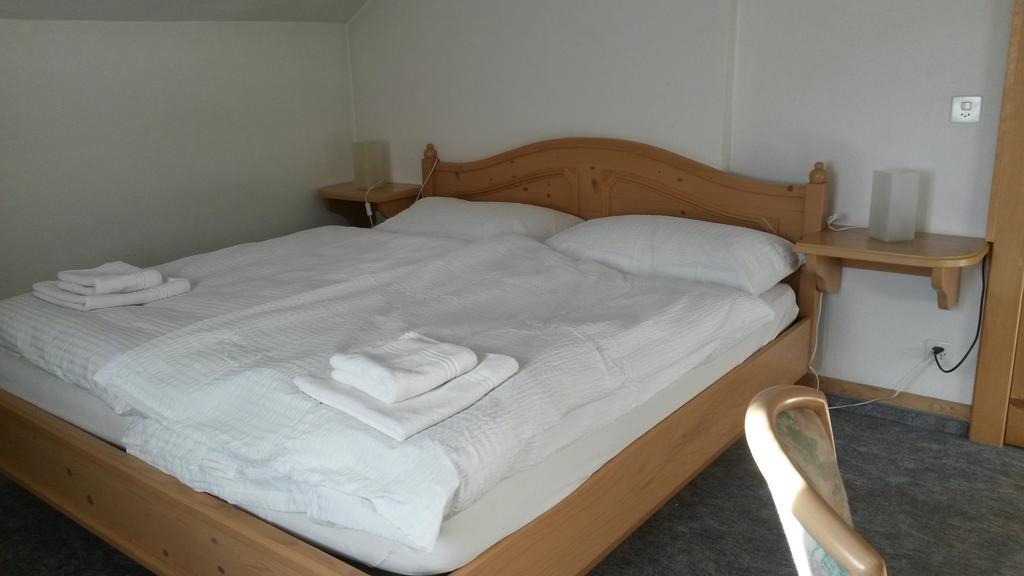 Hotel Danis เลนเซอร์ไฮเดอ ภายนอก รูปภาพ